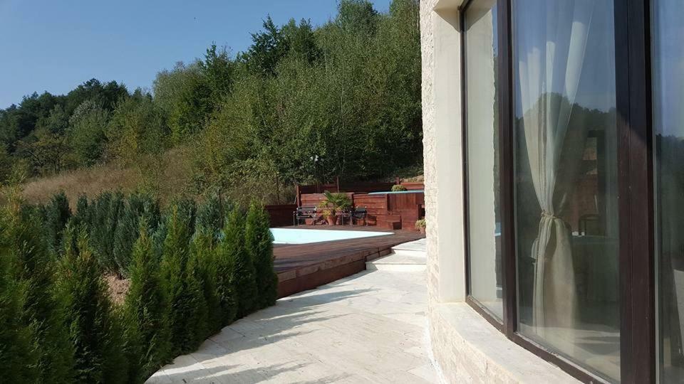 Pensiunea Medeea Hotel Pestis Exterior foto